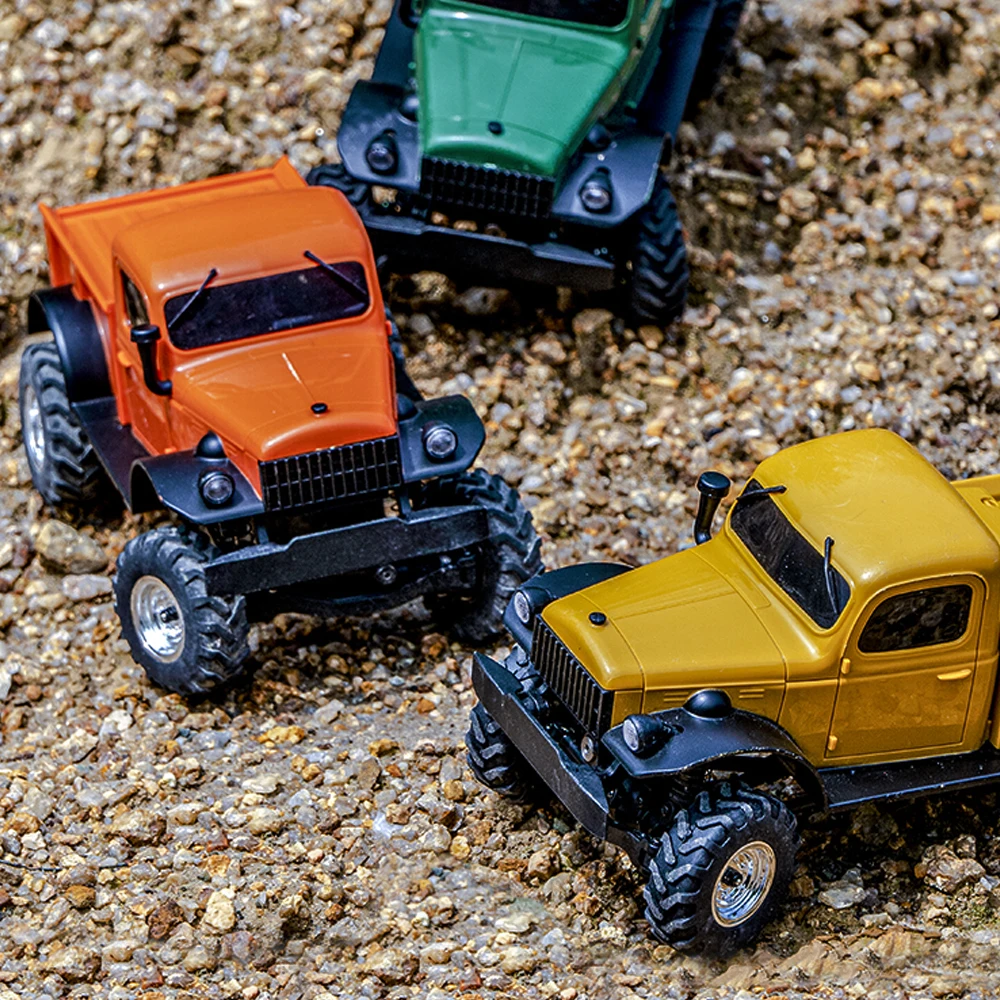 UDIRC 1/24 Mini Rc Car UCX2401 4WD Elektryczna wspinaczka Off Road 4x4 Krótka ciężarówka 2.4G Zdalnie sterowany samochód Zabawki stołowe dla dzieci