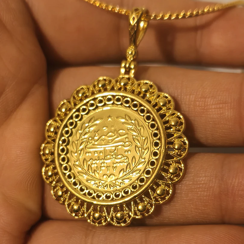 Pendentif pièce de monnaie ancienne de la région du Moyen-Orient, petit pendentif en cristal musulman pour femmes/hommes, bijoux couleur or, cadeau africain du Moyen-Orient