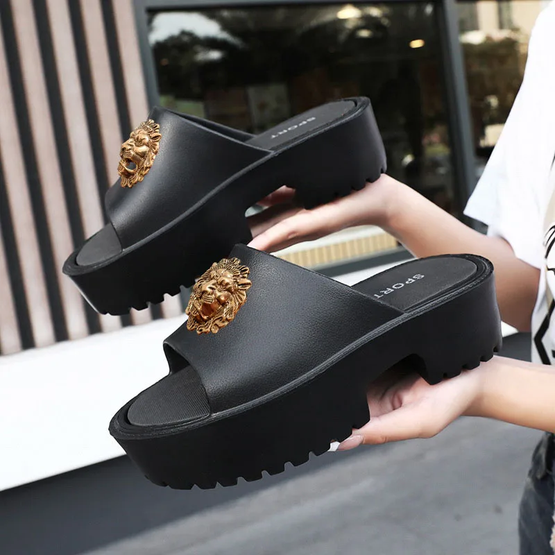 

New style fashionable high-end trendy casual one-piece big-size slip-on thick-soled cool shoes for women