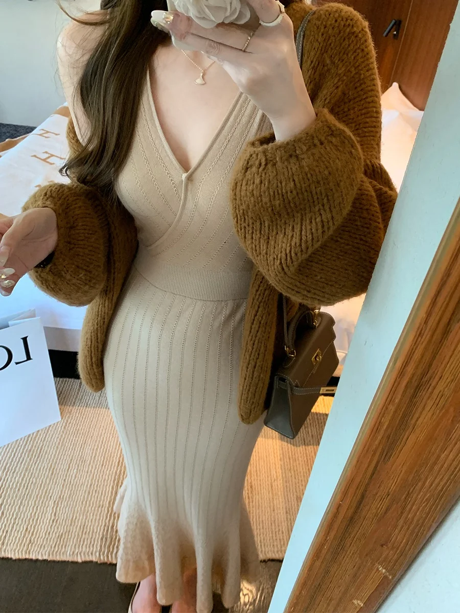 

MUKOK Knitted Long Sve V-Ne Dr Slimming Fi Tail Design Polyester Nylon Acrylic Wool Blend Casual Wear for Women