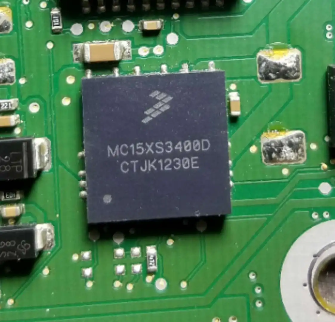 10Pcs New original MC15XS3400D Automotive computer board chip