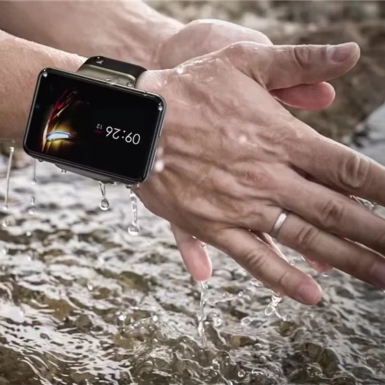 HotSelling Dm101 2.41 بوصة Ips شاشة لمس كاملة ساعة رياضية معدل ضربات القلب 2 + 16 جيجابايت شاشة كبيرة 4 جرام الاتصال ساعة ذكية #1