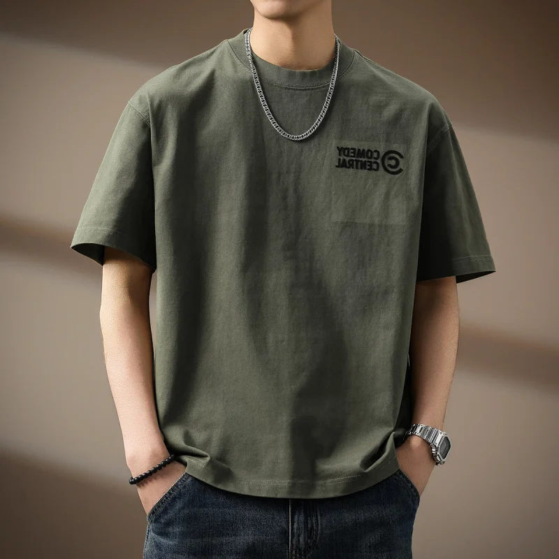 เสื้อยืดแขนสั้นพิมพ์ลายอินเทรนด์สําหรับผู้ชายฤดูร้อน 2025 ใหม่หลวมยืดหยุ่นระบายอากาศเสื้อผ้าผู้ชายระดับไฮเอนด์