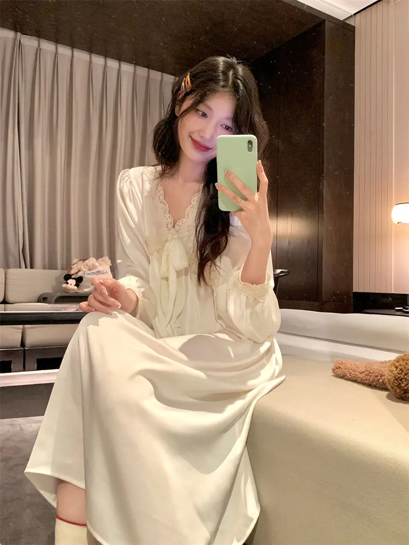 

Korean Cute V-neck Lace Nightgown for Women in Spring Autumn New Long-sleeved Solid Color Princess Style Dress Home Clothes Hot