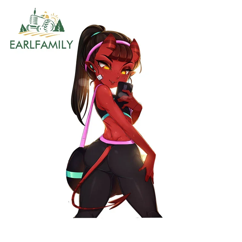 EARLFAMILY 13 سنتيمتر x 6.4 سنتيمتر شيطان الجمال فتاة ملصقات السيارات الكرتون مسلية الثلاجة ملصق مائي الإبداعية دراجة نارية اكسسوارات السيارات