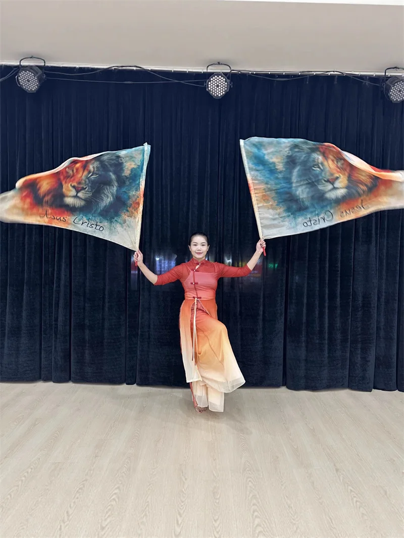 2 قطعة علم الثناء مع القطب القابل للتطوير مستطيل العبادة الملاك الجناح للكنيسة الرقص راية اللون الشيفون الحرس أعلام الأسد طباعة