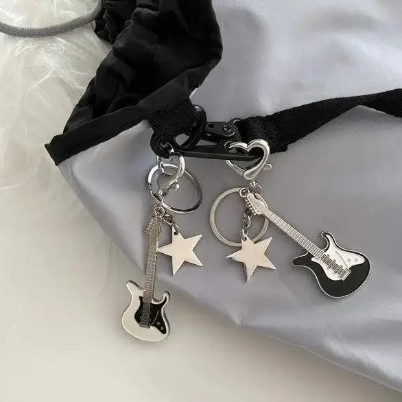 Harajuku Y2k Guitar Love Heart Star Key Chain for Women Sweet Cool Trend Fashion Pendant Vintage Aesthetic Accessories Gift New