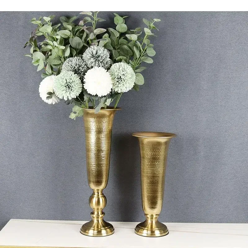 Metal Goblet Vase Gold-plated Flowers Pots Flower Arrangement Desk Decoration Artwork Ornaments Floral Vases Modern Home Decor