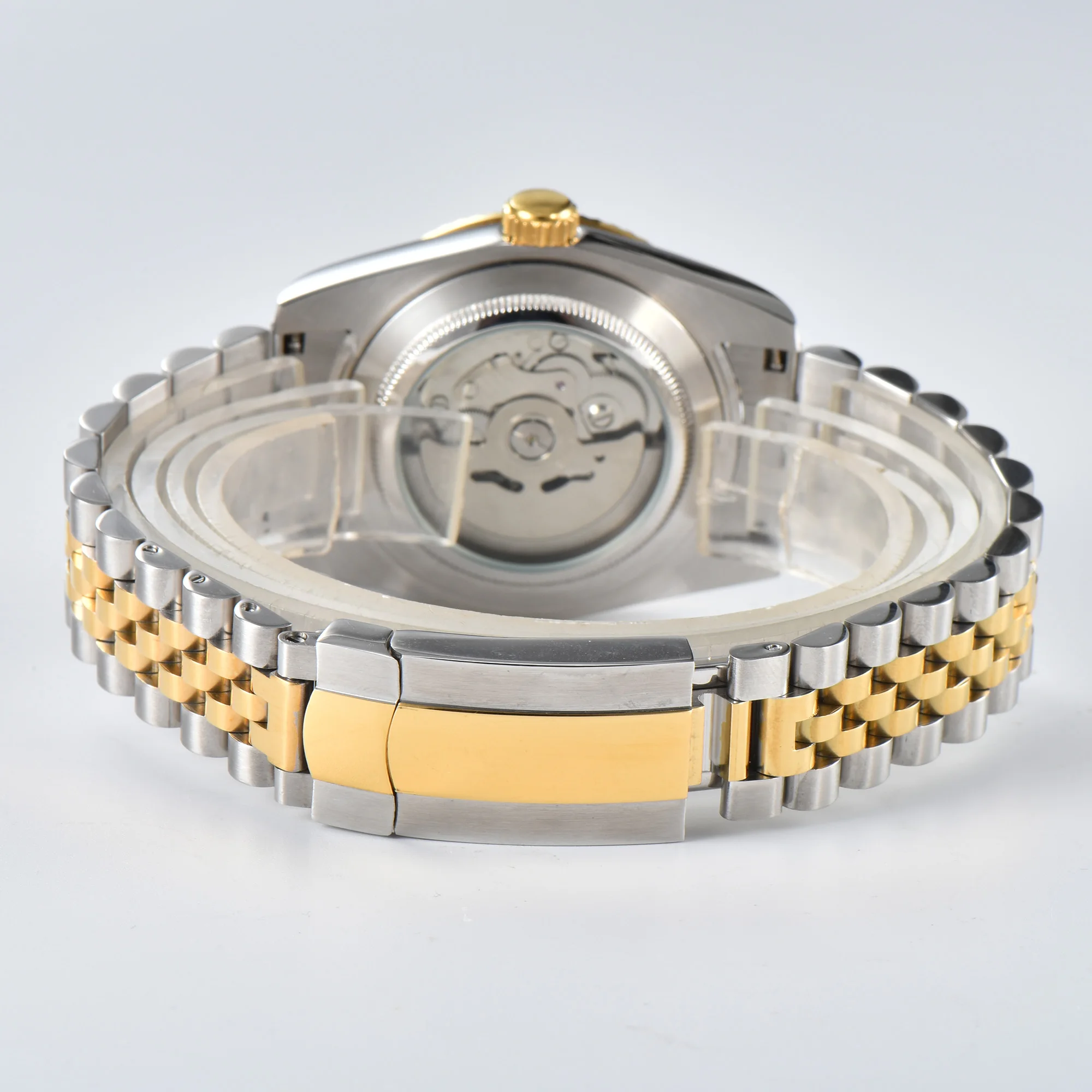 36mm/39mm men's automatic watches with luminous 28.5mm NH35 dial 316L stainless steel bracelet and Japan NH35 automatic movement