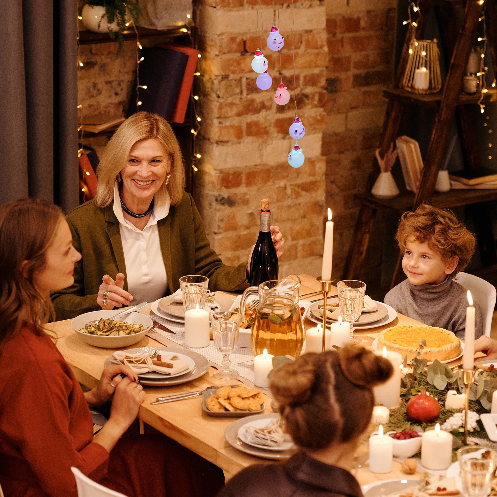 1 قطعة عيد الميلاد ثلج ضوء تعمل بالطاقة الشمسية LED مصباح خارجي لحديقة فناء ساحة ديكور معلق الرياح الرنين حفلة عيد الميلاد