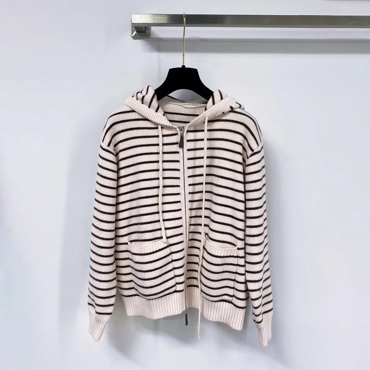 2026 high-quality women's striped hooded knitted cardigan--2693006