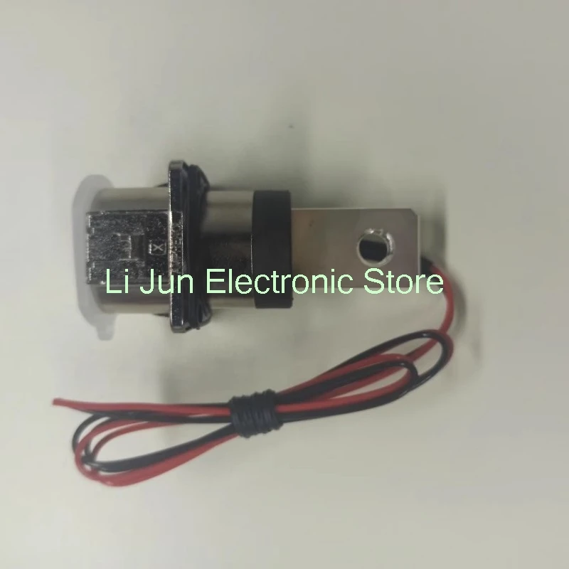 

PL00X-301-10M8 PL00Y-301-10M8 Interlocking socket connector