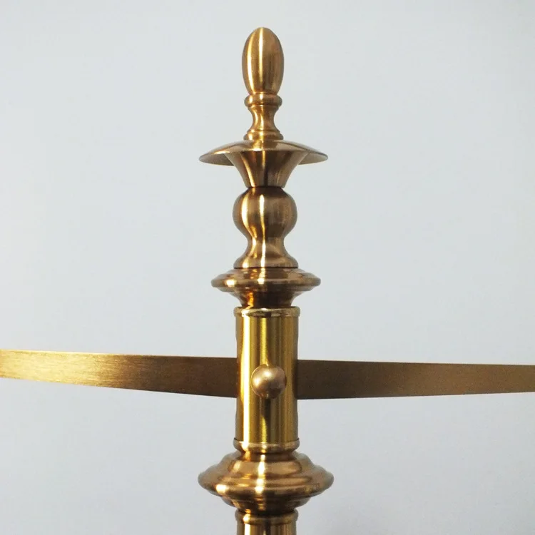 Justice balance ornament, model room, study, office creative decoration, golden metal large balance