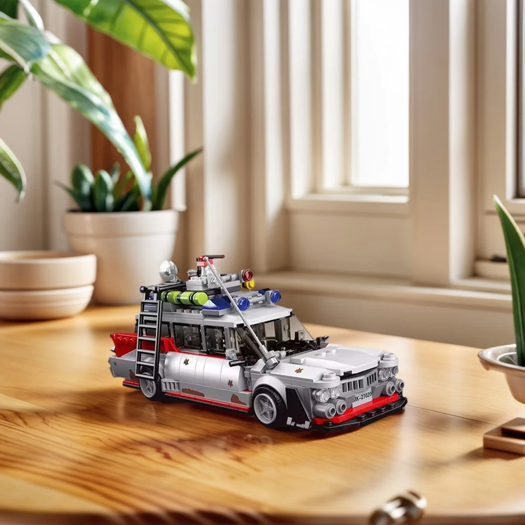 

MOULD KING 27020 10021S 636PCS Mini Ghost Bus Model ECTO-1 Technical Car Building Block Kit Creative Toy Gift