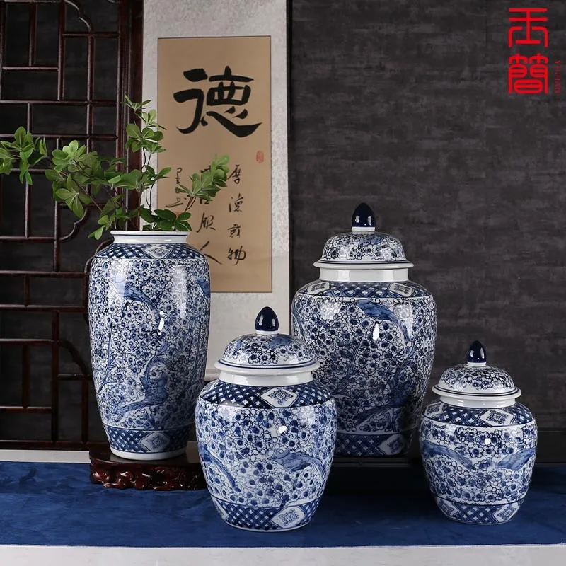 Classical Blue and White Porcelain Storage Jar with Lid Antique Flower Desktop Decoration Arrangement Vase