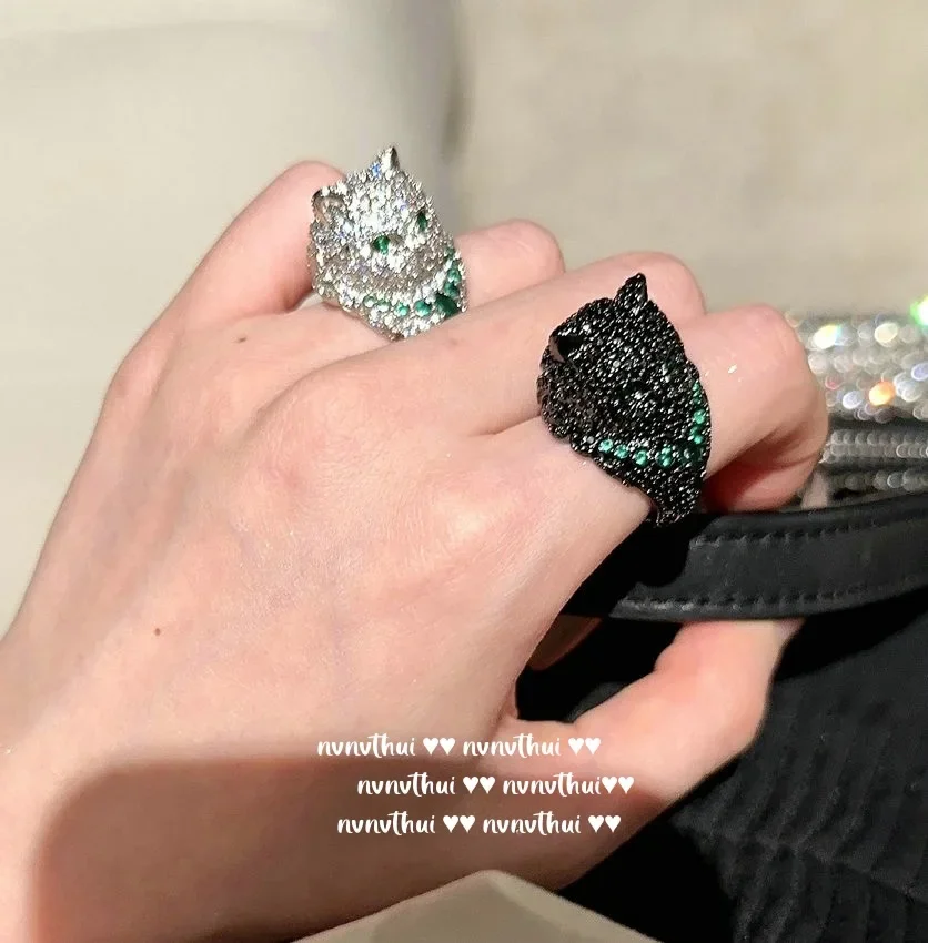 سريلانكا الأزرق Waterdrop القط جوهرة الأقراط مطلي سعيد الجدة القط الدائري الفاخرة المرأة الأزياء والمجوهرات