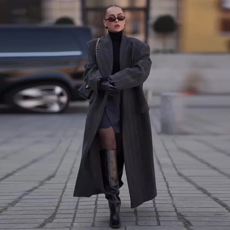 

2025 Autumn Winter New Women Dark Gray Stripe Loose Long Coat Elegant Desin Versatile Warm Outerwear