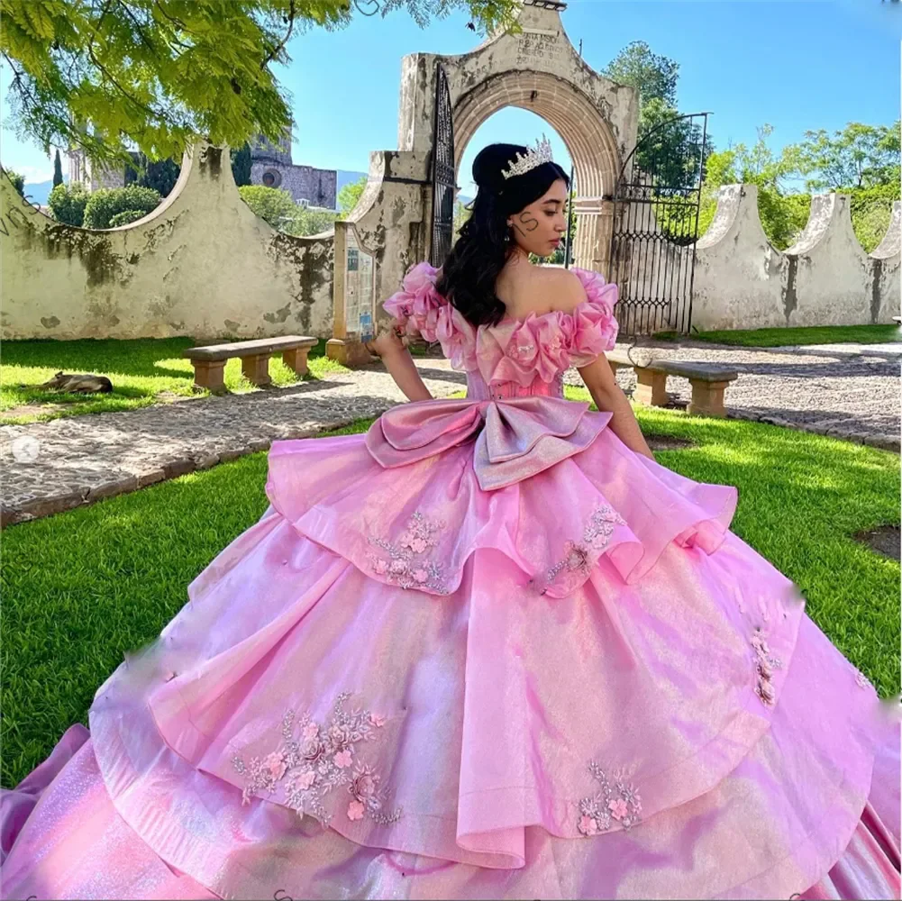 Roze Baljurk Quinceanera Jurken Van De Schouder Mexicaanse Vestidos De 15 Anos Kanten Appliques Bloem Junior Prom-Jurk