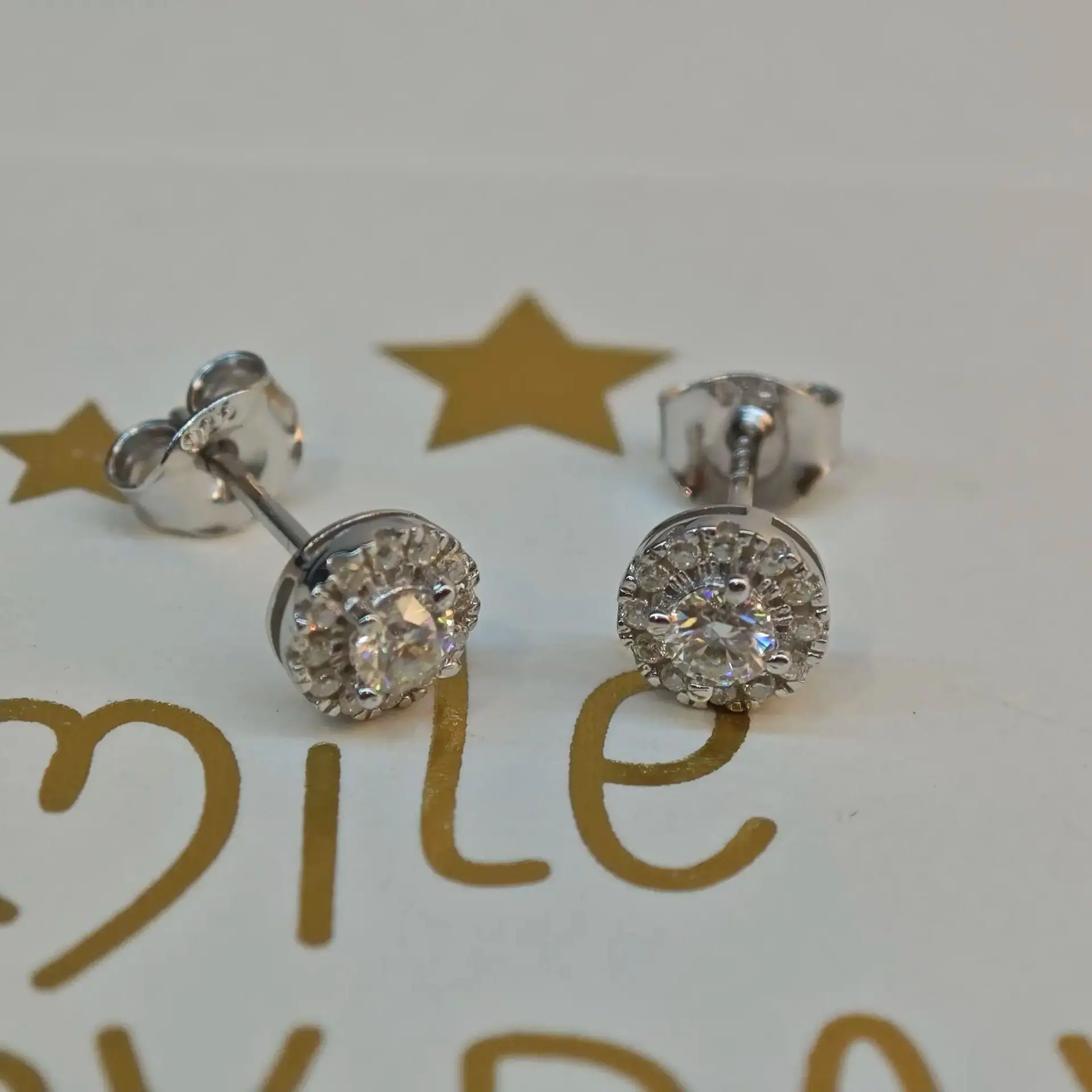 Moissiante Stud Earrings 925 Sterling Silver Earring White Round Stud Earrings Engagement  New 2024 Trend