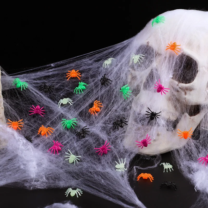 50 Uds. De araña falsa, juguete de Halloween, luz nocturna, Mini algodón multicolor negro con decoración de fiesta y Festival de araña simulada