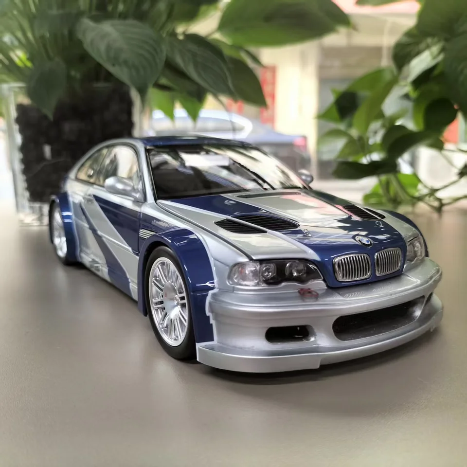 Stokta Mevcut DCM Döküm 1:18 Ölçekli BMW M3 GTR E46 Hız Gerekiyor