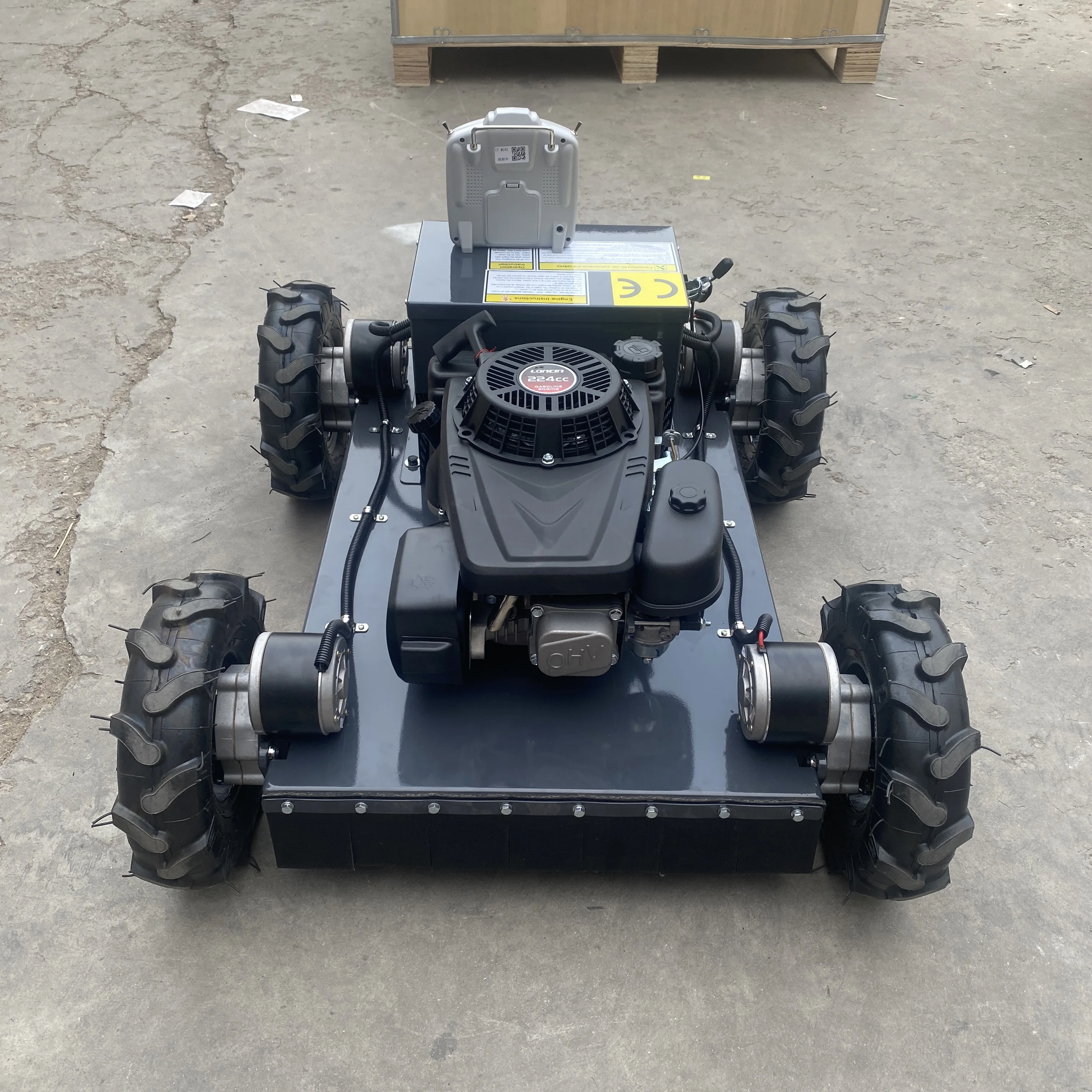 Hot Sale Self-Propelled 196/224hp All Terrain 4-Stroke Ga soline Remote Control Wheeled Orchard Grass Lawn Mower for Farm