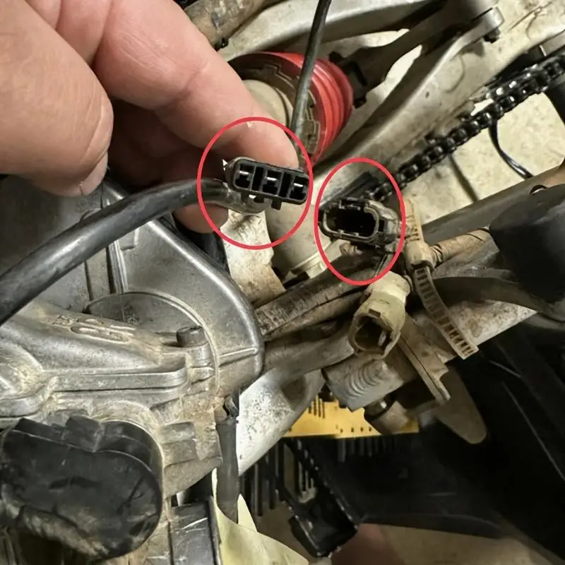 G7NA 43-mm-Vergaser mit konstruierten Teilen für eine einfache Installation auf TRX450R und TRX450ER – Detail 3