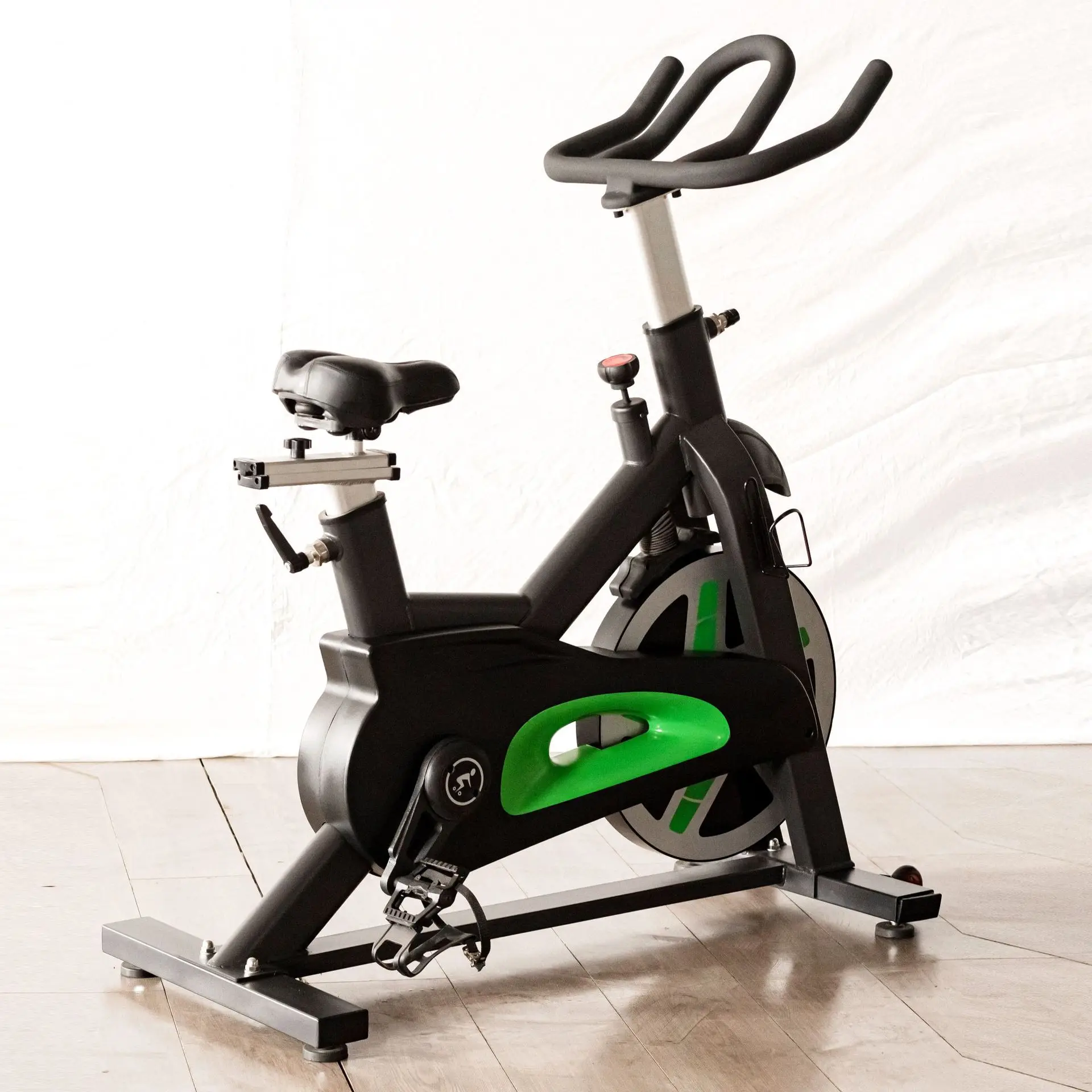 Commercial Indoor Recumbent Exercise Bike Magnetic Cardio Bikes for Spinning Exercise Bicycles Machine Professional Spinning