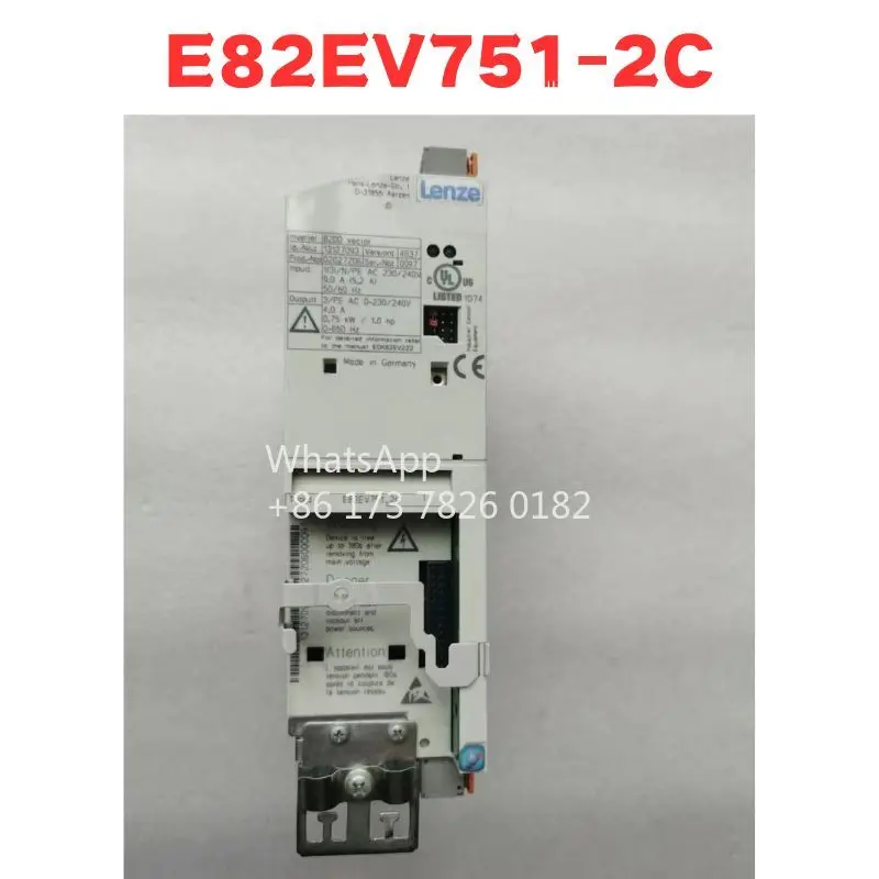 Gebrauchter Frequenzumrichter E82EV751-2C E82EV751K2C, OK getestet