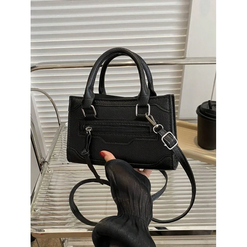 حقيبة يد جديدة بسحاب من قماش البولي يوريثان بلون سادة لعام 2025، حقيبة مربعة صغيرة مخصصة للأماكن الخارجية بسيطة، أنيقة ومتعددة الاستخدامات #5