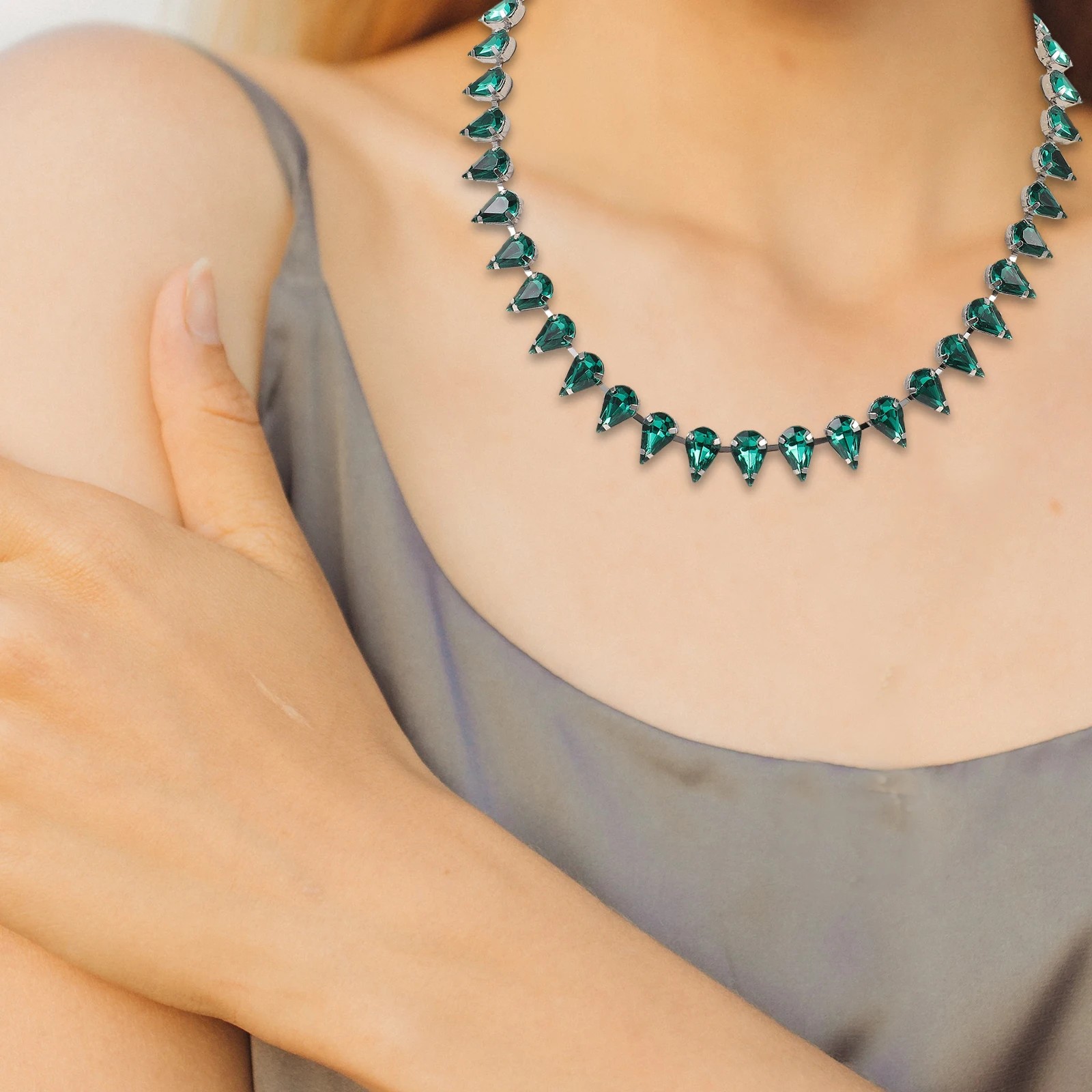 

Retro Clavicle Chain Necklace Necklaces for Women Rhinestone Choker Rhinestones