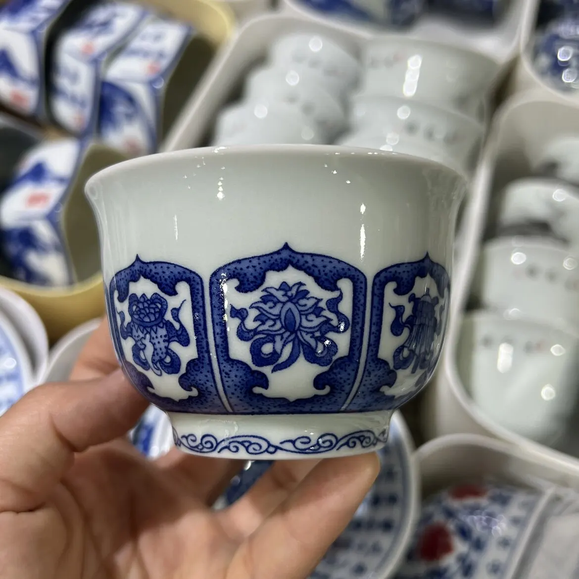 Jingdezhen Porcelain Buddhist Eight Treasures Tea Cup Ceramic Kung Fu Small Tea Cup Cup Single Cup Tea Bowl Tea Cup