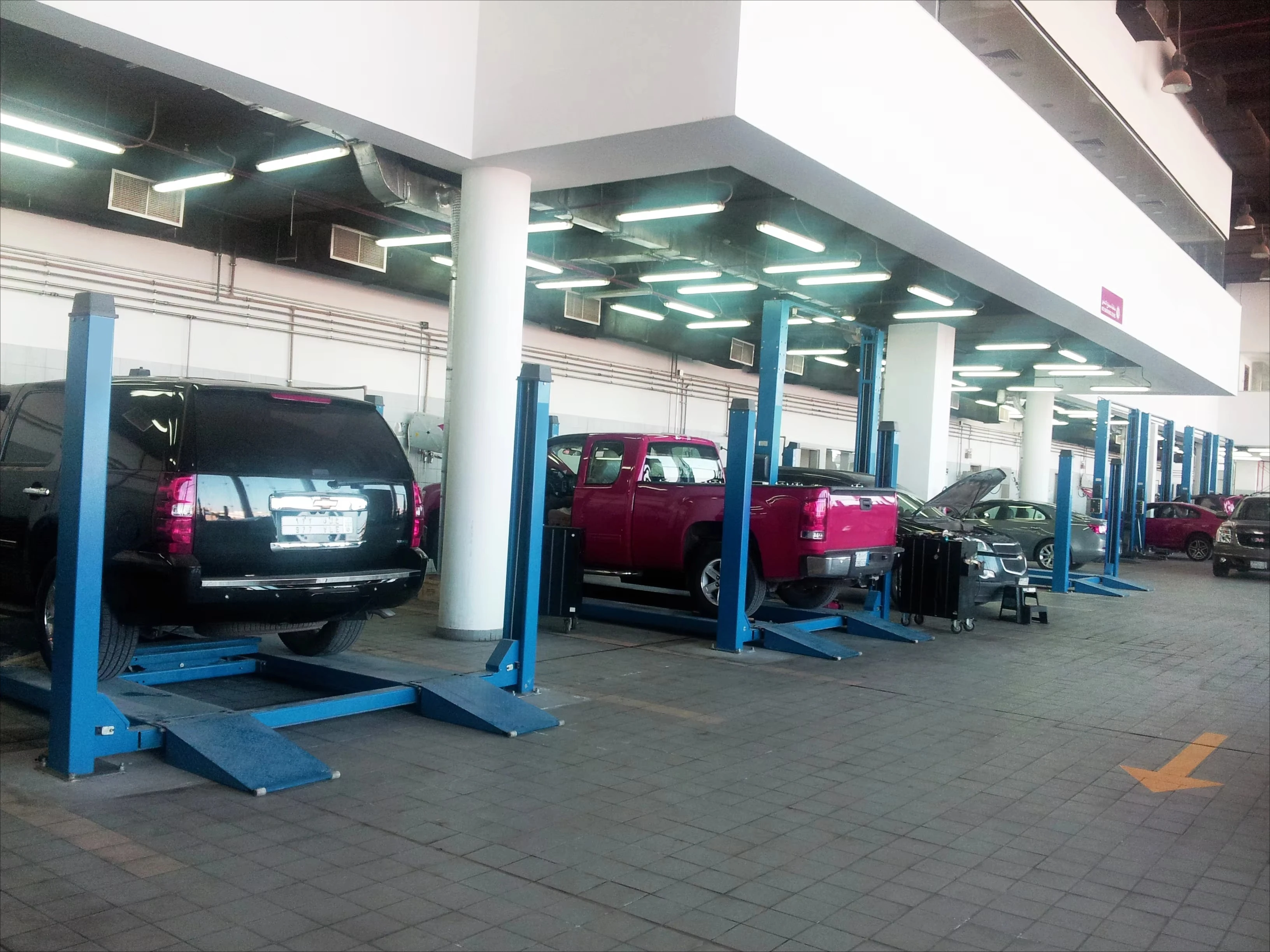 High-End Technology Manufacturing Long Service Life Industrial-Grade Low-Maintenance Durable AUTEC 220v Tire Disassembly Machine