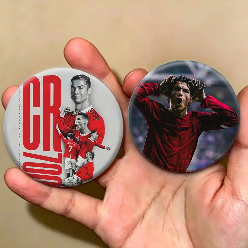 Soccer C-Cristiano Ronaldo CR7  Badges Creative Tinplate Button PinsBrooch Badge Clothes Backpack