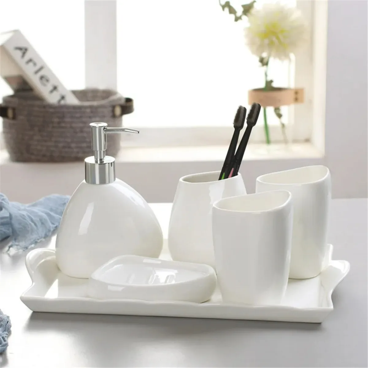 Home Washing Part Nordic Bathroom Wash Accessory White Ceramic Soap Dispenser Bottle Mouthwash Cup Soap Dish Toothbrush Cup