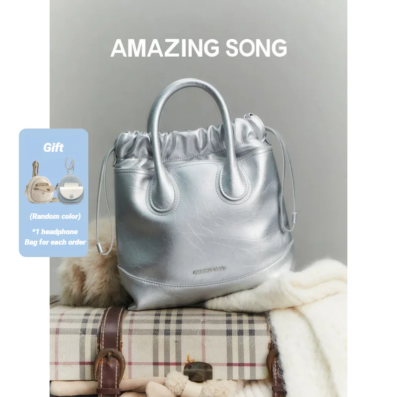 

Amazing Song Hobo Bag Silver Moonlight