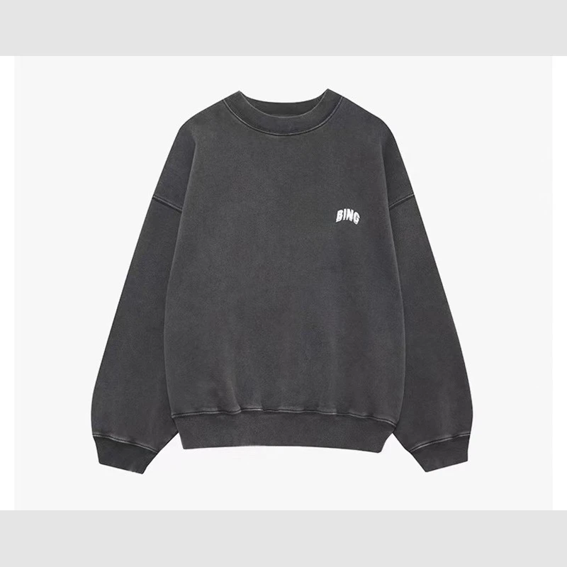 2025 جديد أمريكا الشمالية المتخصصة AB مشوه كلمة الطباعة غسل المياه المقلية اللون القديم الأسود والرمادي المرأة طاقم الرقبة سترة