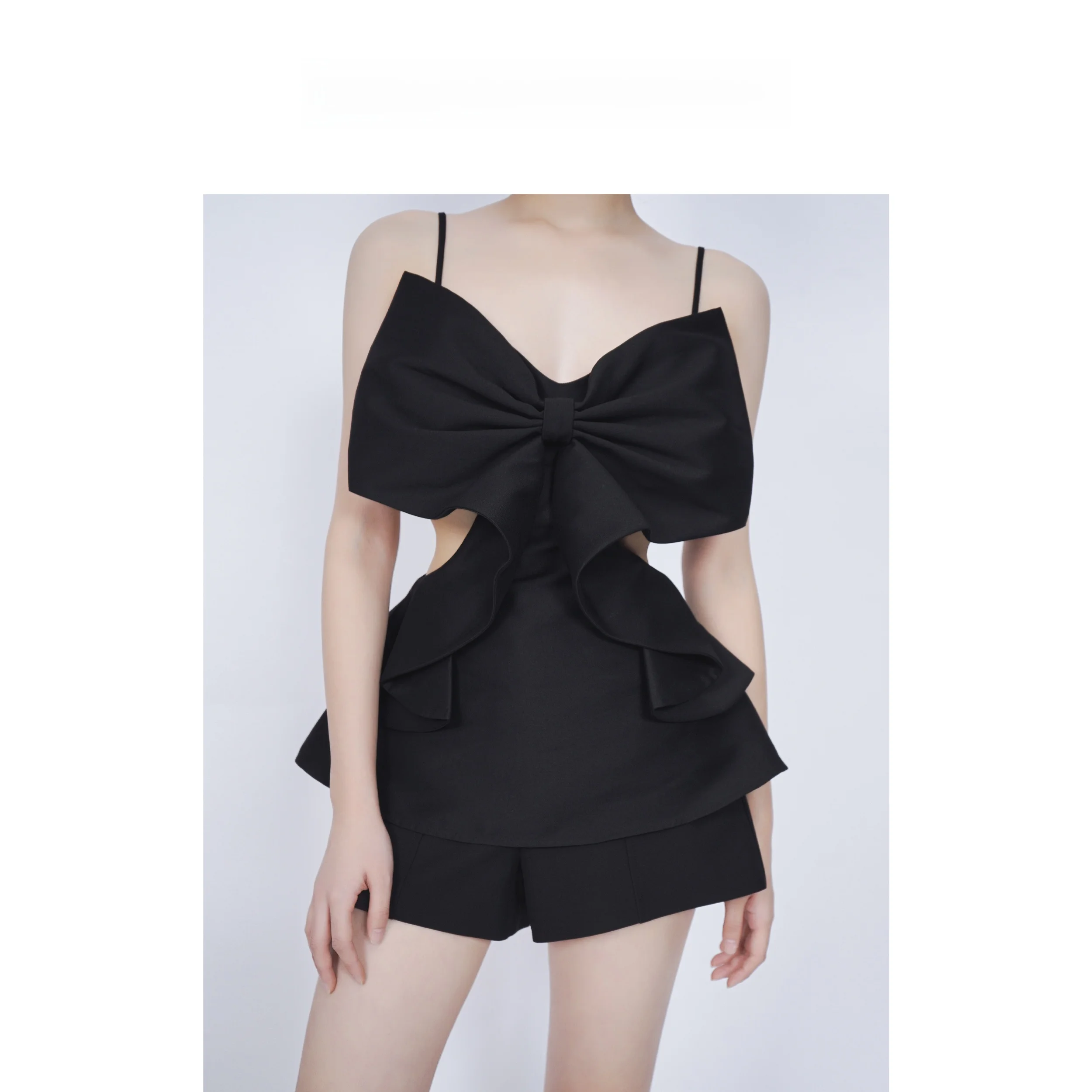 

LBT Black Strapless Knot Jumpsuit Hollow out Slimming High-End Commuting Date Outfit Women's Original Design Fitted...