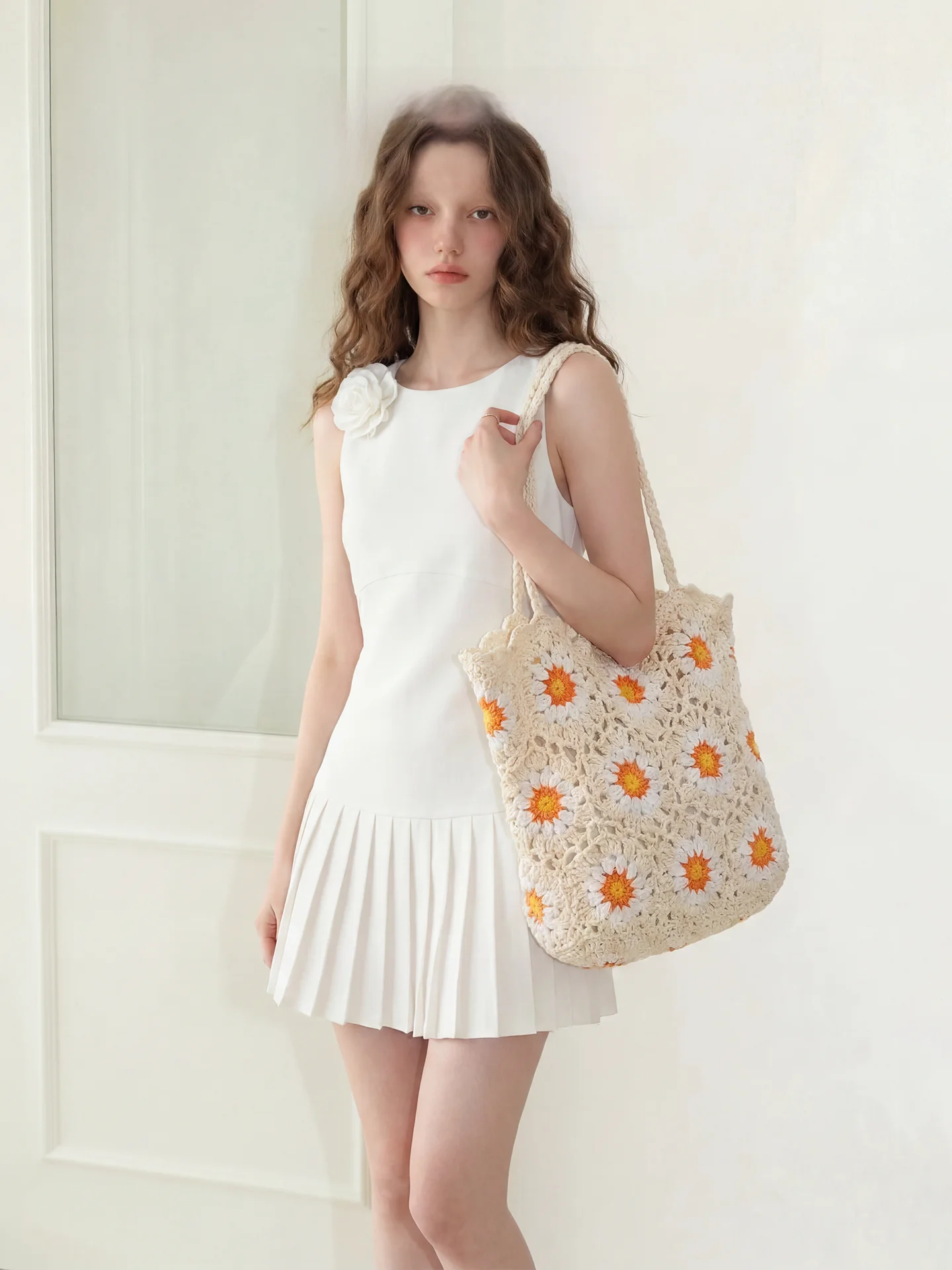 

Handwoven Wax Rope Bucket Bag Beach Basket Handbag Orange Girl Summer Vacation Casual Shoulder Bag with Lock And Double Straps