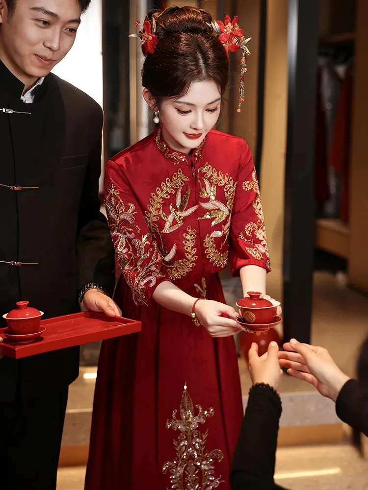

New Chinese-style engagement dress set wine red toasting style wedding