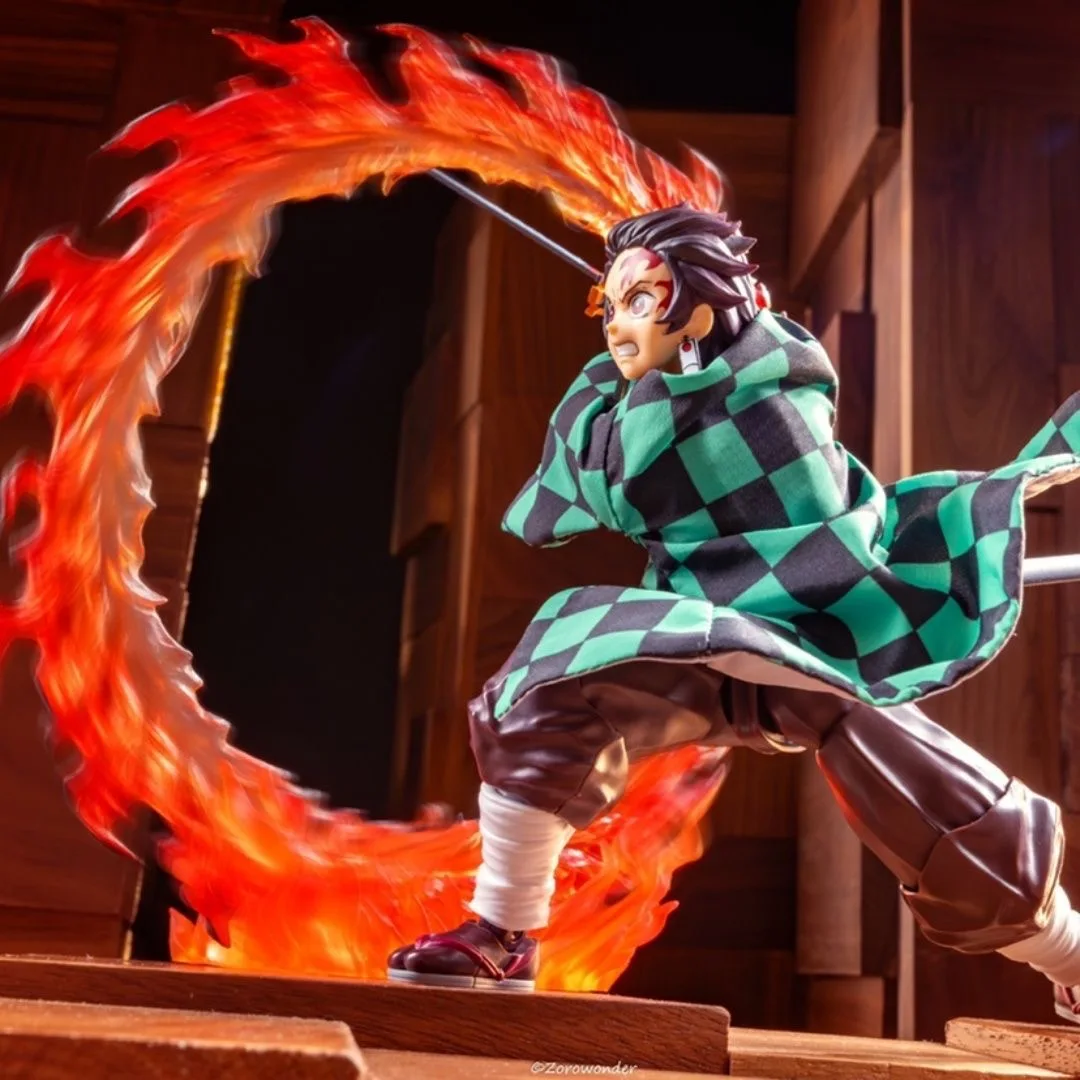 Demon Slayer Kamado Tanjirou Shf Vestiti di stoffa Anime Action Figure Giocattoli Accessori Abbigliamento Ragazzi Regali di Natale