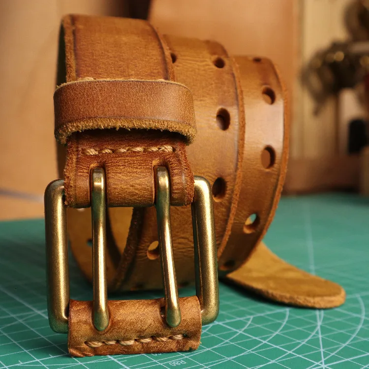 

Men's 3.8 wide double-needle Italian leather belt retro hollow American style all-match trouser belt