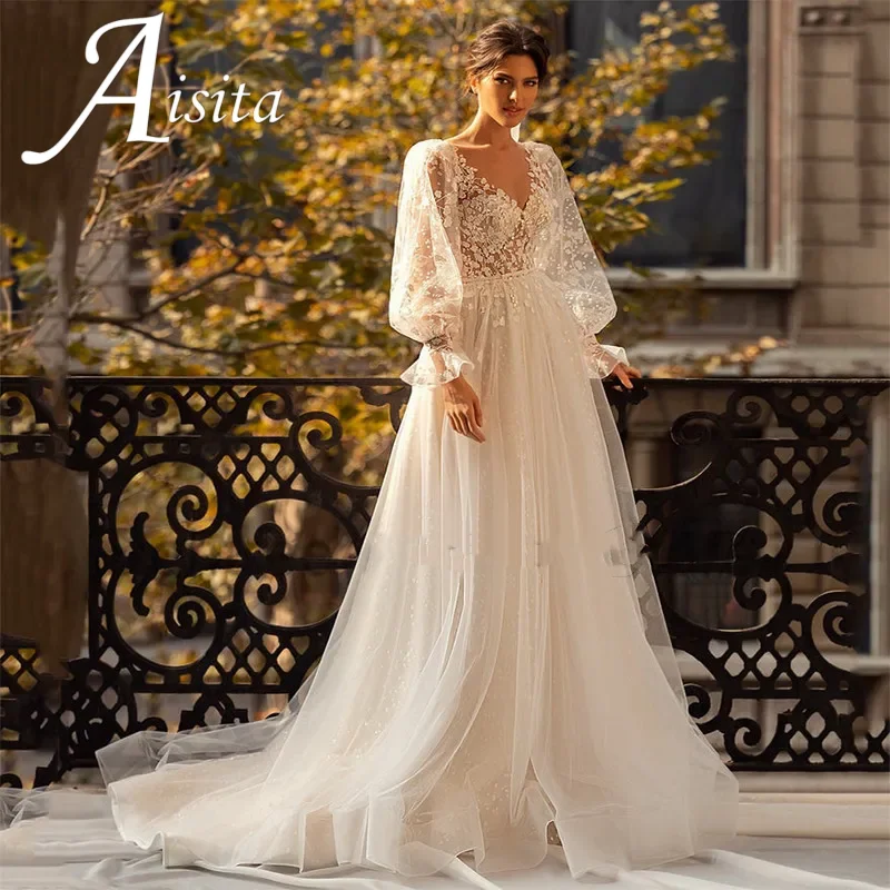 Vintage Long Sleeve Wedding Dresses V Neck Lace Applique Wedding Gown A Line Backless Bride Dress Vestido de Noiva Customized