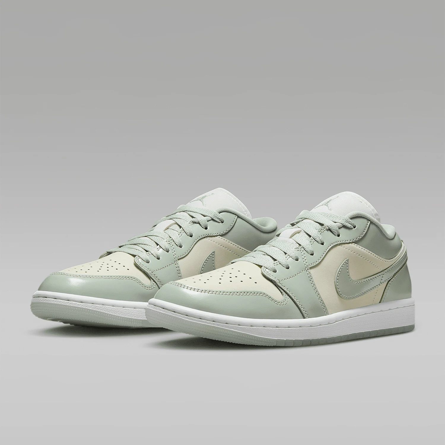 

Nike genuine AIR JORDAN 1 women's retro sports basketball shoes HF4078-100