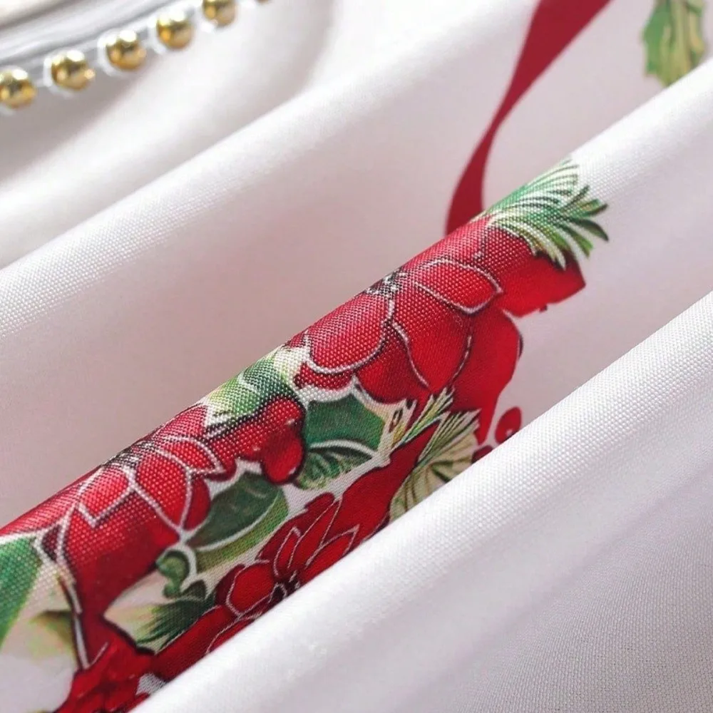 Rectangle Decorative Table Cloth Reusable Waterproof Christmas Table Cover Poinsettia Floral Xmas Tablecloth Festival Props