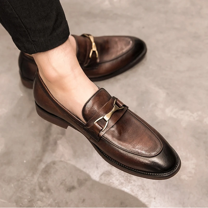 Men Loafers Business Formal Leather Top Layer Leather Shoes Solid Color Low Heel Buckle Decoration Professional Men Shoes