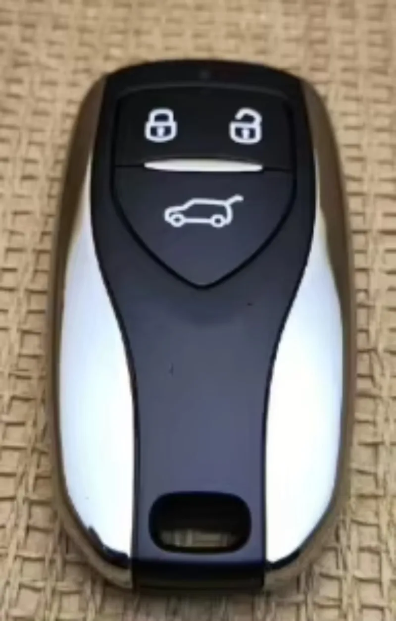 Wholesale of Automotive Parts Skyworth EV6 Skywell ET5 HT-I Intelligent Car Key Special Key Brand New Original Automotive Parts