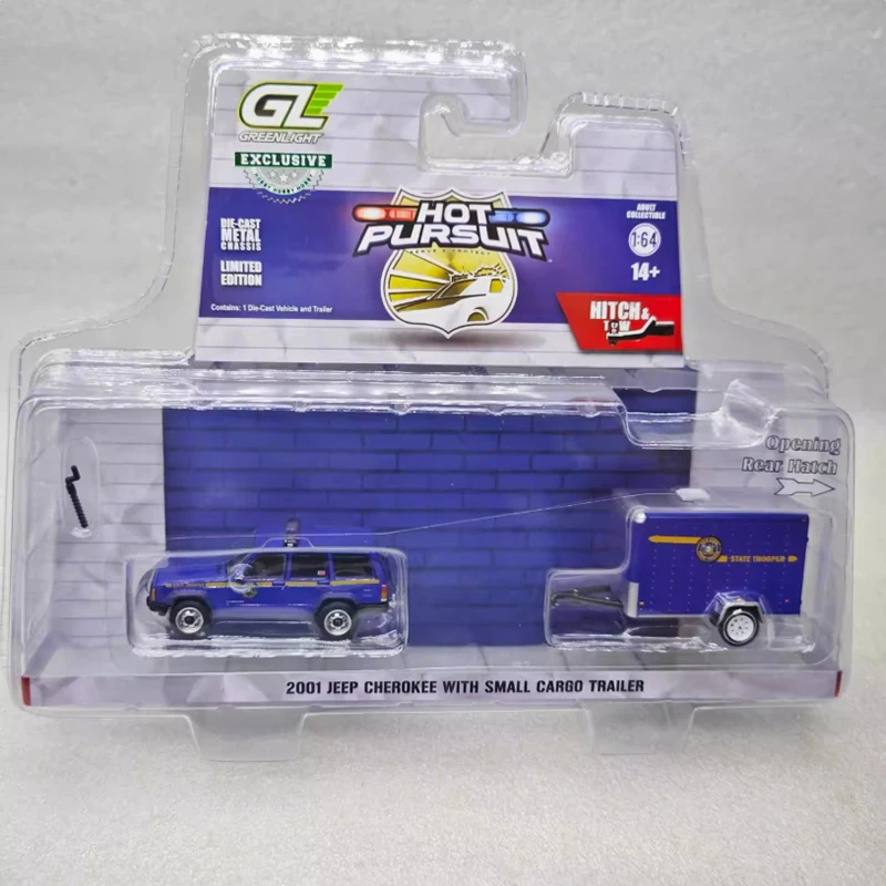 

GreenLight 1:64 2001 Cherokee With Small Cargo Trailer Alloy Simulation Car Model Classics Adult Souvenir Gift Static Display