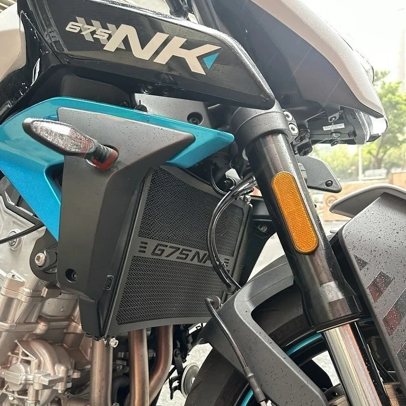Для CFMOTO 675NK: Модифицированная сетка для бака защита радиатора и маслоохладителя комплект защитных накладок мотоцикла 675 NK CF650-11