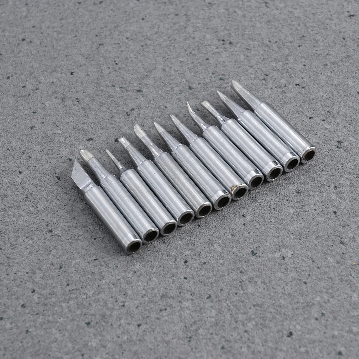 

11pcs Soldering Iron Tips Lead-Free Replacement For Atten 900M 933 376 907 913 951 898D 852D+ Pcb Welding Tools Kit